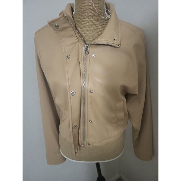 ♤Hostpick♤ Abercrombie Cropped Bomber Jacket Camel Color Size M Vegan Leather - Picture 10 of 16